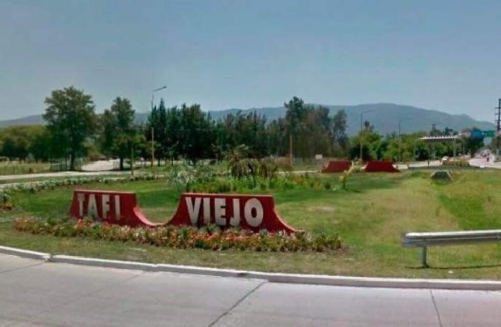Se encuentra prófugo un hombre que le disparó a un joven afuera de un bar en Tafí Viejo