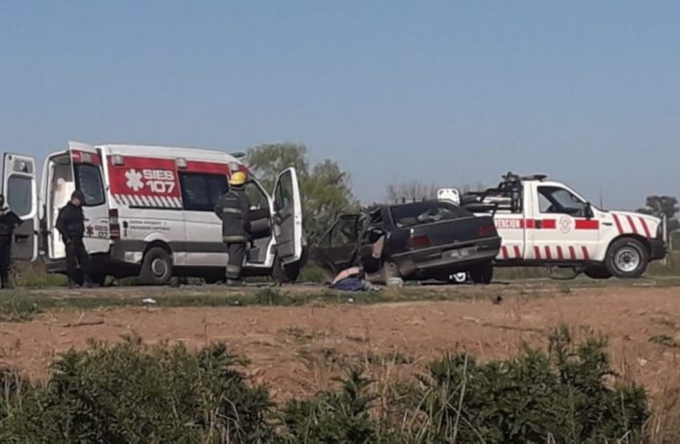 Un automovilista falleció en choque frontal con un camión en Villa Gobernador Gálvez