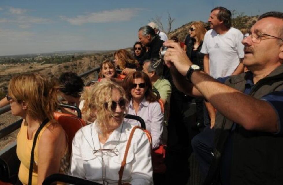 La Federación Económica de Mendoza recomienda a los comerciantes abrir mañana