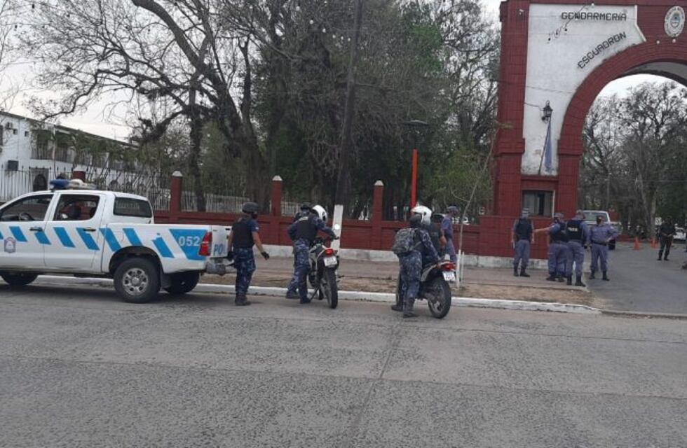 Persecución y detención de un fletero por las calles de la ciudad de Clorinda