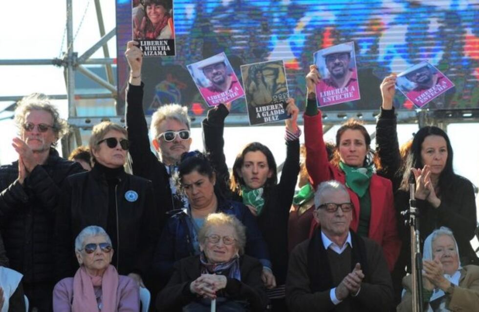 Los actores K convocan a otra marcha contra el FMI en el Obelisco el 9 de julio: "La Patria no se rinde"