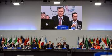 Argentina's President Mauricio Macri and the G20 leaders attend the plenary session at the G20 leaders summit in Buenos Aires, Argentina  December 1, 2018\u002E  G20 Argentina/Handout via REUTERS ATTENTION EDITORS - THIS IMAGE WAS PROVIDED BY A THIRD PARTY\u002E