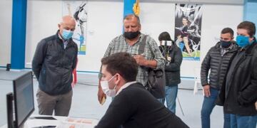 Vecinalistas recorrieron el Centro de Monitoreo de personas aisladas