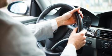 Conocé el calzado adecuado para conducir y que no te traiga conflictos\u002E