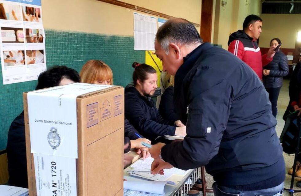 Luis Juez consideró que se debería evitar el gasto de las PASO si no hay compulsa presidencial