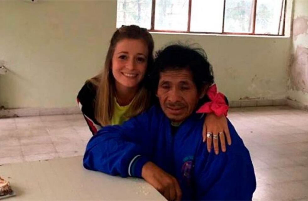 Vivió 15 años en la calle, una vecina de Paraná lo ayudó y pudo reencontrarse con su familia