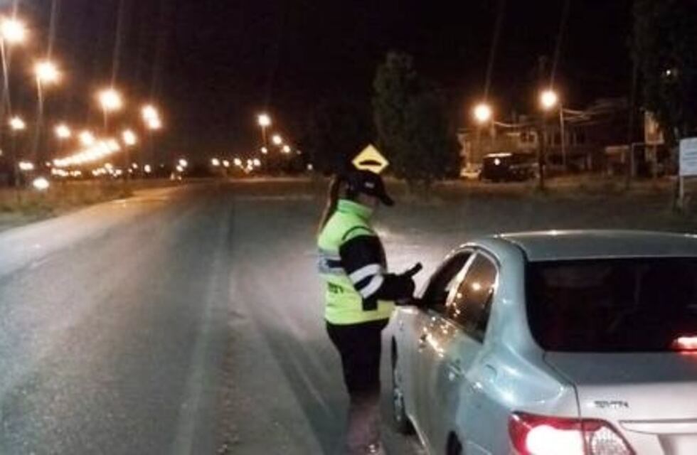 Insólito: un conductor superó la marca del alcoholímetro