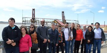 El rector Hugo Rojas presentó su equipo de gestión