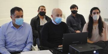 El Municipio firmó convenios para fortalecer la tarea de productores locales