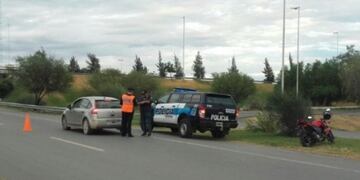 Operativos policiales en San Juan\u002E Polémica por la cantidad de accidentes\u002E