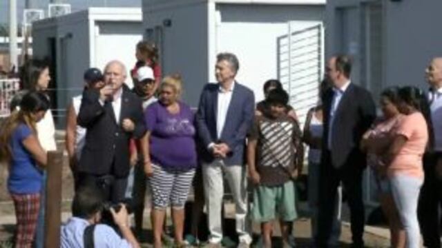 Macri entregu00f3 viviendas en Santa Fe junto a Lifschitz y Corral