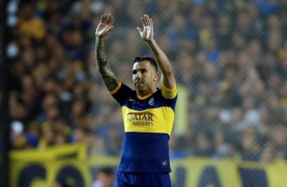 Carlos Tevez se desgarró y se despediría de Boca sin jugar