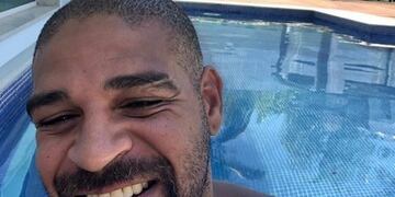 Adriano y su pileta\u002E