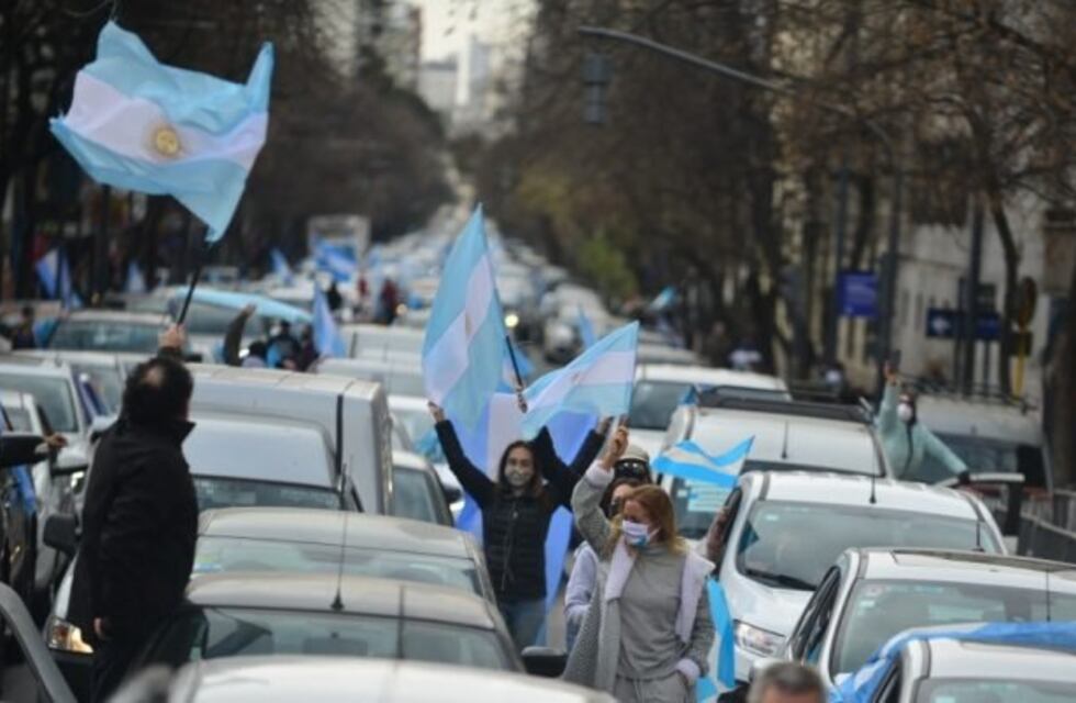 En fotos: la impresionante caravana "por la Libertad y Justicia" en Córdoba
