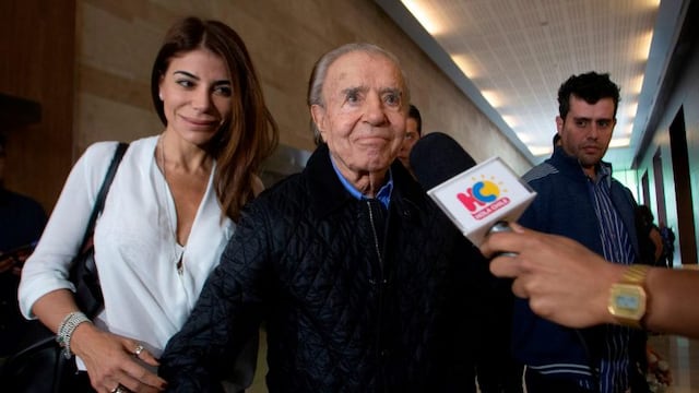 Carlos Menem y su hija Zulema Menem. (Foto: Claudio Reyes/AFP)