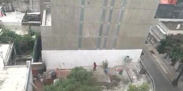 La maniobra fue advertida por vecinos de la manzana opuesta\u002E (La Capital)