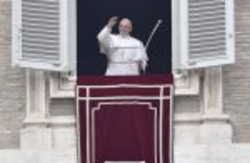 Por el cumpleaños de Francisco, el Vaticano creó cuentas de e-mail para saludarlo