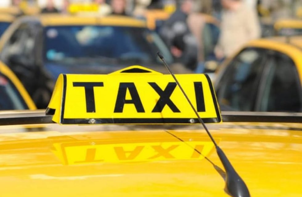El Concejo aprobó la suba de taxis que dejó la bajada de bandera en $52