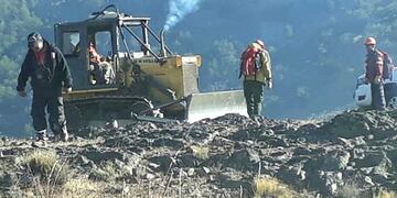 Los brigadistas lograron controlar el incendio del Alto Río Corintio\u002E Lograron proteger 1\u002E200 hectáreas de las 6\u002E700 quemadas\u002E