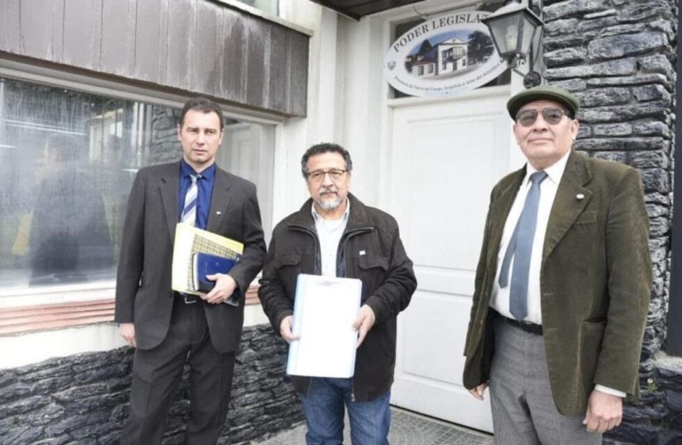 Con un proyecto en la legislatura de Tierra del Fuego piden crear las intendencias de Malvinas y Antártida
