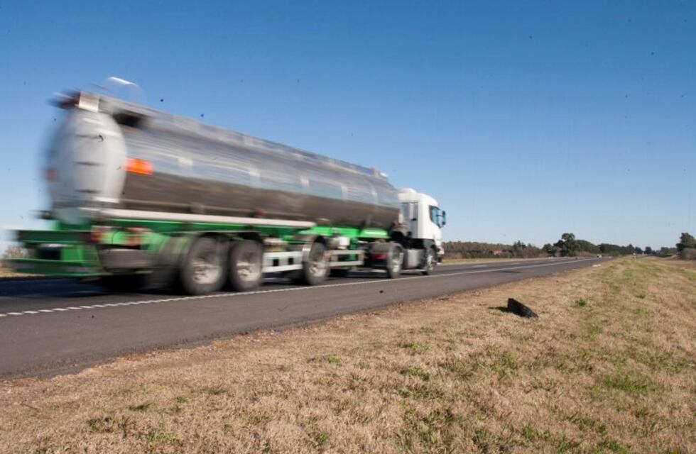 Transportistas de cargas piden exención de impuestos y peajes en Santa Fe