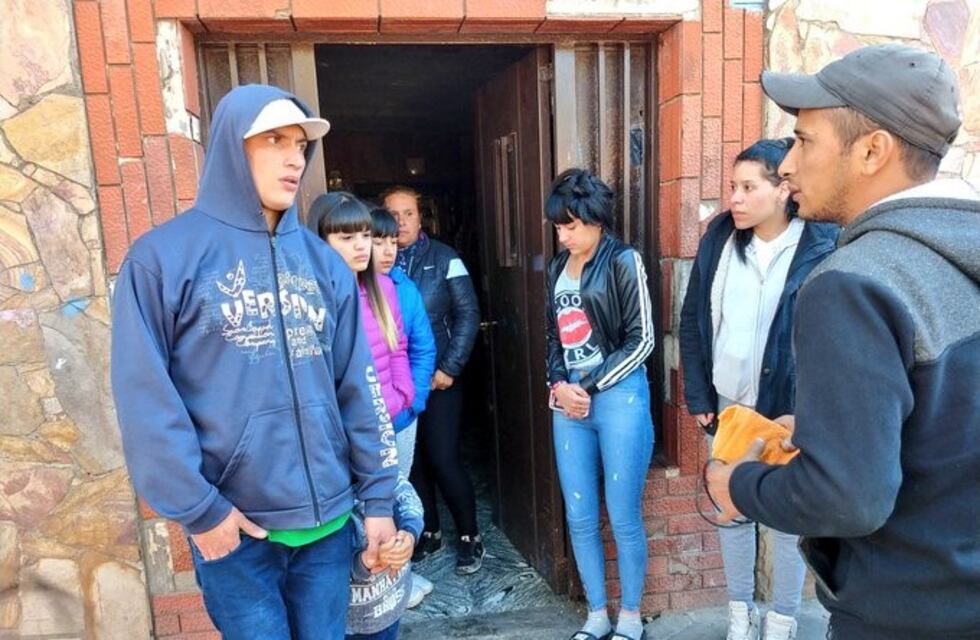 Familiares de la beba baleada en barrio Tablada aseguran que "tiraron por tirar"