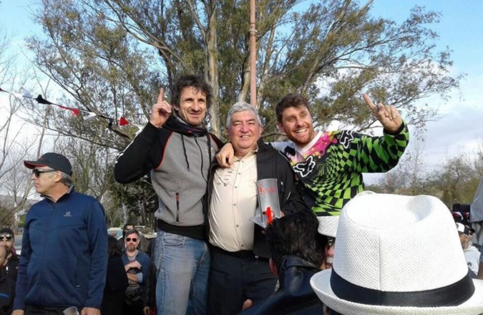 Emotivo homenaje en la fiesta del motociclismo histórico