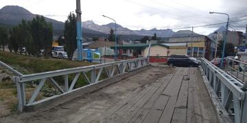 Puente cortado en Ushuaia\u002E