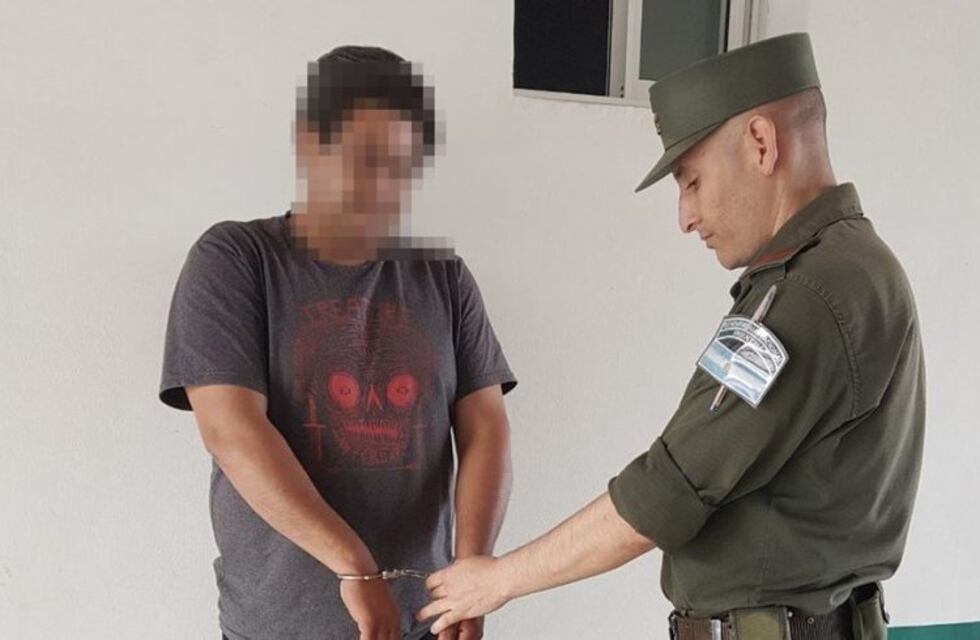 Detuvieron a un hombre que viajaba con una adolescente por un presunto caso de trata