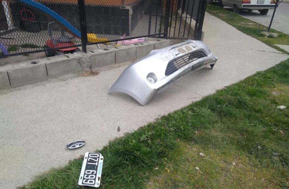 Chocó, se escapó y se quedó la patente en el lugar