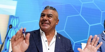 Chiqui Tapia será reelegido este martes como presidente de la AFA hasta 2025\u002E (REUTERS)