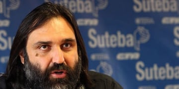 Roberto Barade permanece aislado en una sala para pacientes con Covid-19 y bajo controles periódicos.