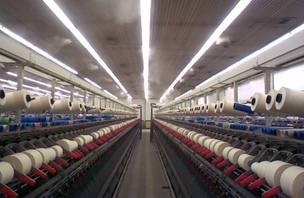 Ramón Gómez: "Todas las fábricas textiles van por el camino de cierre"