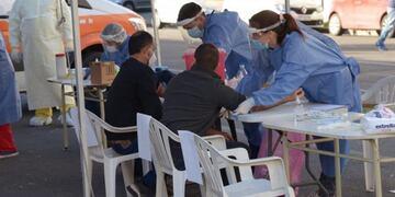 Operativos sanitarios en barrios de Córdoba