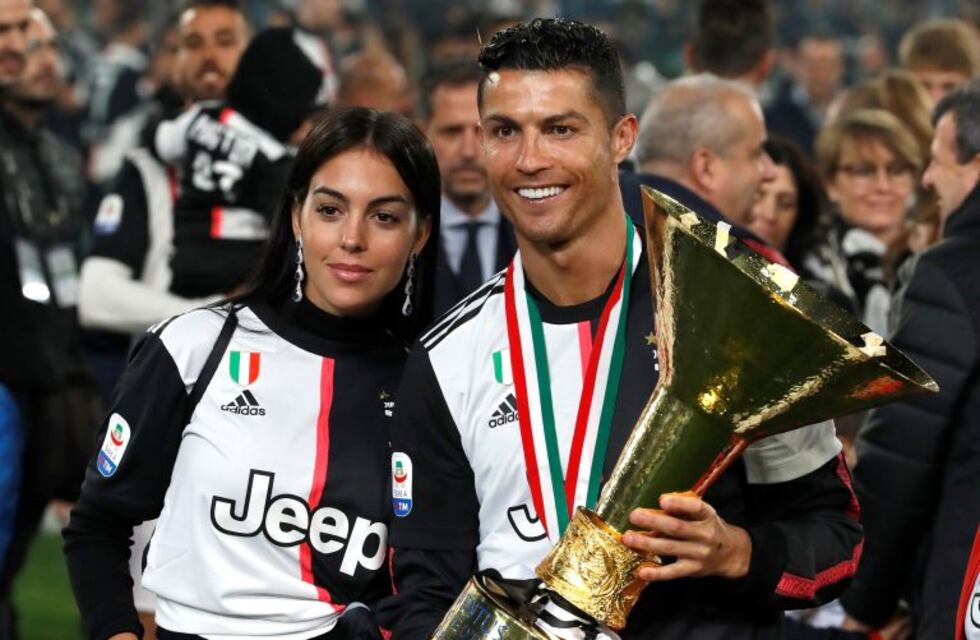 Georgina Rodríguez, la novia de Cristiano Ronaldo, incendió las redes con una foto en ropa interior