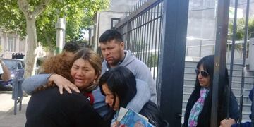 La familia de Jonathan Magallanes se manfiestó frente al Poder Judicial\u002E
