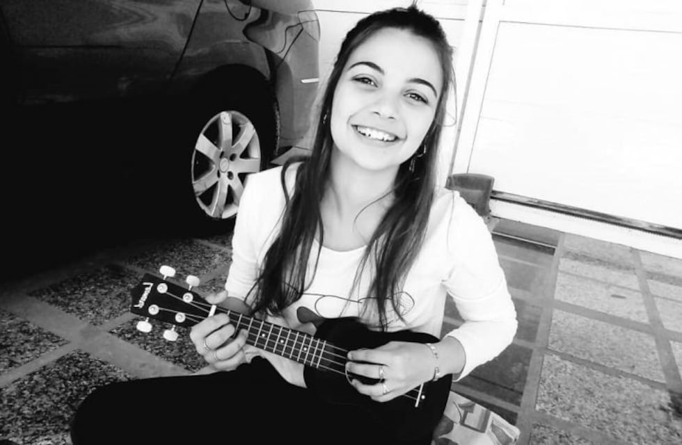 Una instagramer compartió videos de Agustina cantando en Esperanza