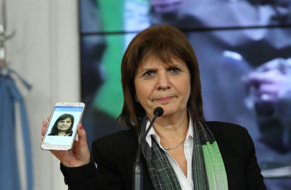 Patricia Bullrich aseguró que "despejarán" los cortes de esta mañana en las vías nacionales