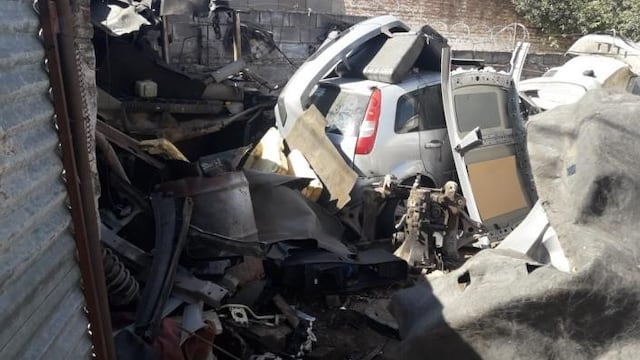 Desbarataron desarmadero de autos en Córdoba