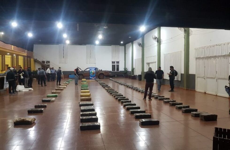 Otro golpe al narcotráfico: la Policía de Misiones secuestró más de una tonelada de marihuana