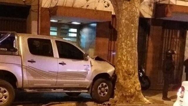 Un niu00f1o de 3 au00f1os que cruzu00f3 la calle fue atropellado por una camioneta. Ocurriu00f3 en Callao al 1300.