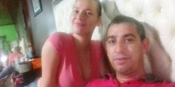 Gabriela Sueli Suárez fue detenida este jueves\u002E En la foto, junto al prófugo Maximiliano Ortiz\u002E