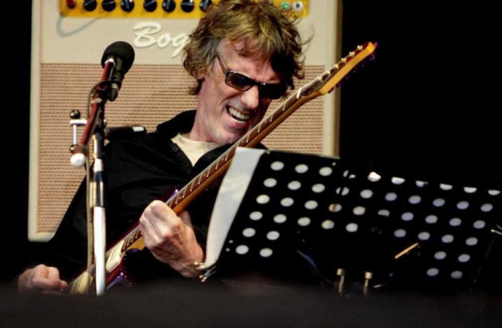 El presidente Alberto Fernández, Fito Páez, David Lebón y Google recordaron al "Flaco" Spinetta en el día de su cumpleaños