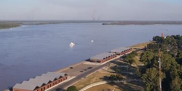 La Municipalidad de Rosario denunció penalmente las quemas en las islas entrerrianas\u002E (Vía Rosario)