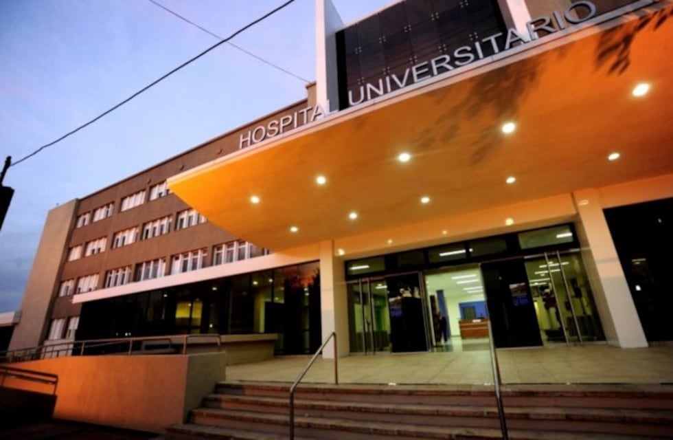 Reabrirán el área Covid-19 del Hospital Universitario por la falta de camas