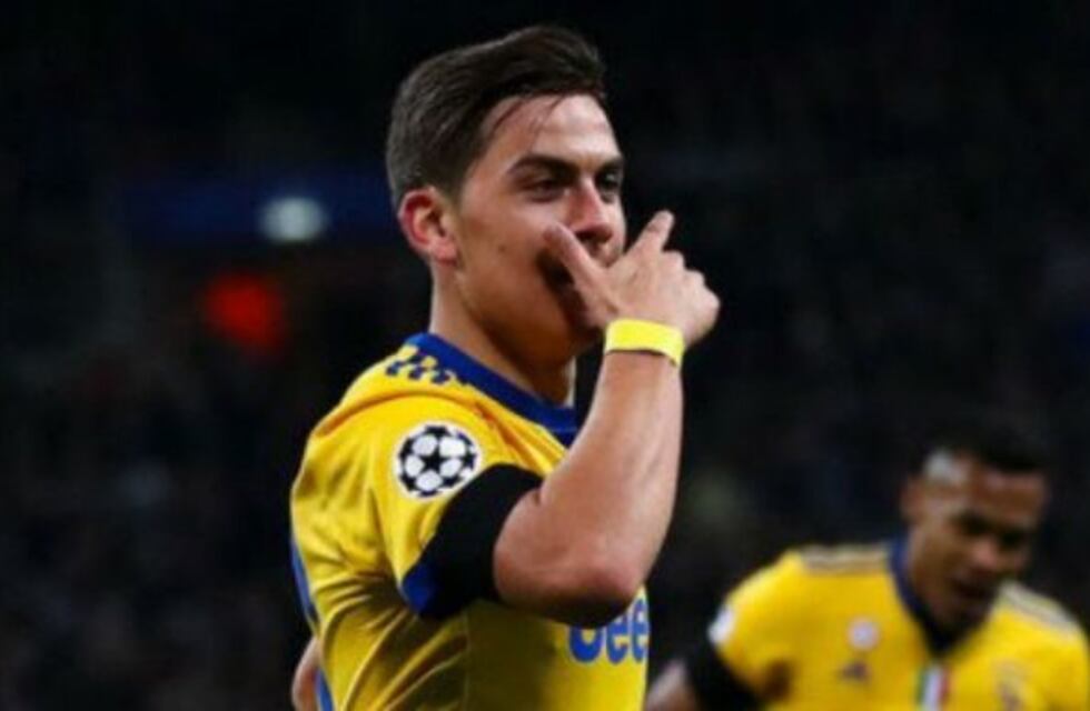 El festejo de Dybala por avanzar en Liga de Campeones