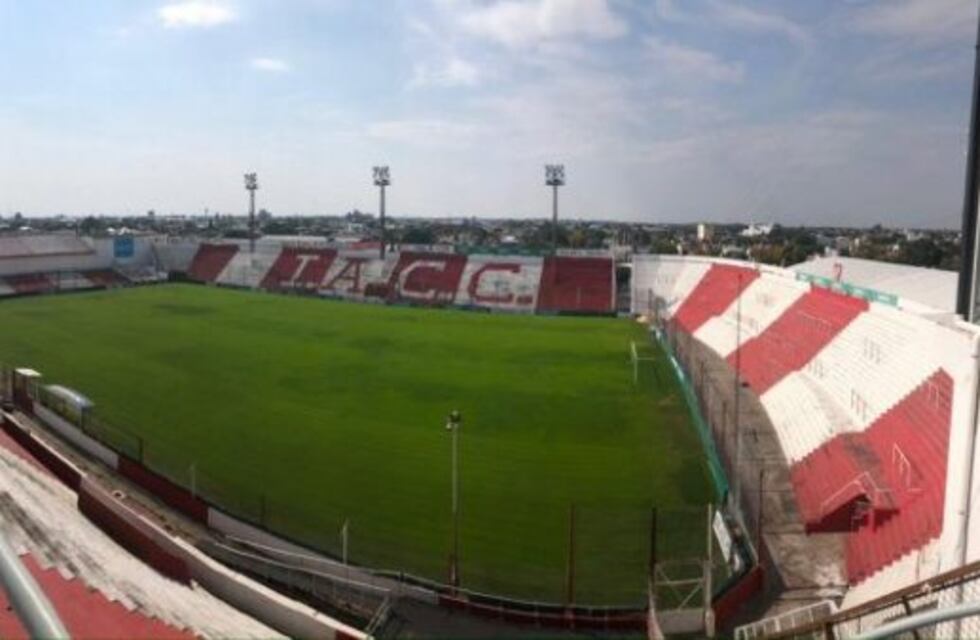 Las tribunas y los vestuarios de la cancha de Instituto ya tienen nombre definidos