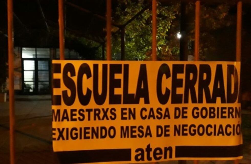 El Gobierno neuquino acusó al gremio docente ser "antidemocrático y autoritario"