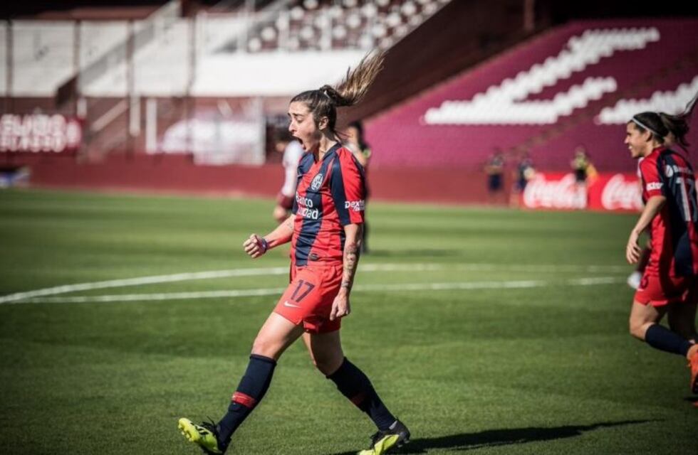 Maca Sánchez convirtió dos goles en su regreso a las canchas en San Lorenzo