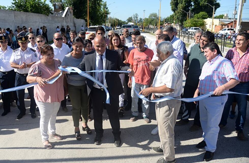 Inauguraron obras de urbanización en Aguilares